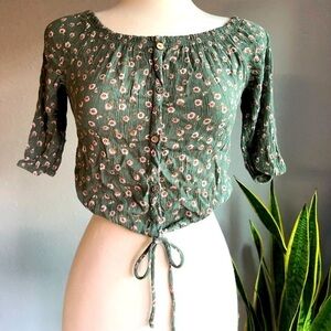 Free Kisses Floral Top